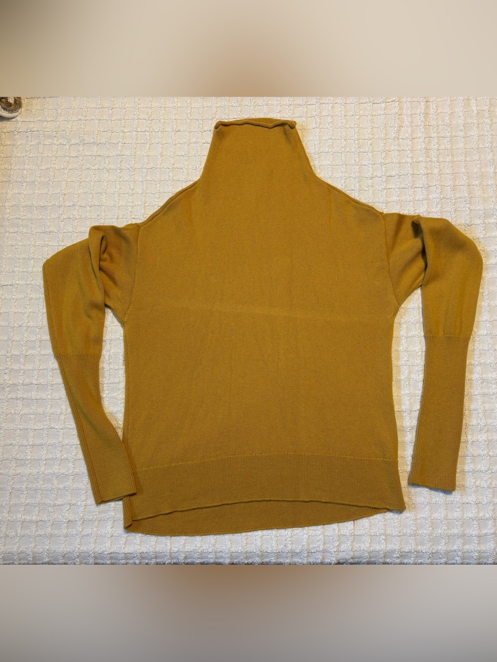 Wilfred %100 Merino Wool Sweater